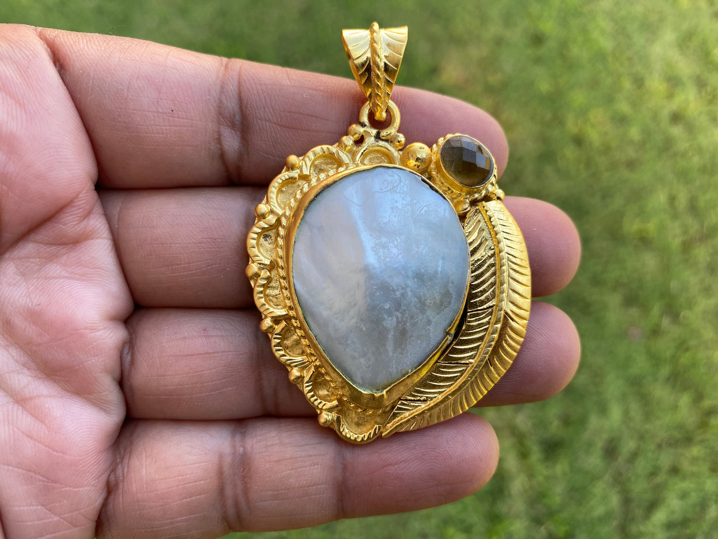 Sea Shell Tibetan Pendant, 18K Brushed Gold Overlay, Citrine or Aquamarine Gemstone Pendant, Gold Pendant for Necklace, Hill tribe Jewelry