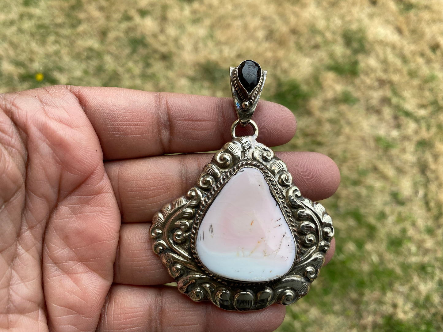Shell with Black Onyx Gemstone Tibetan Silver Pendant, Tibetan Jewelry, Yoga Jewelry, Bohemian Style, Pendant for Necklace, Ethnic Jewelry