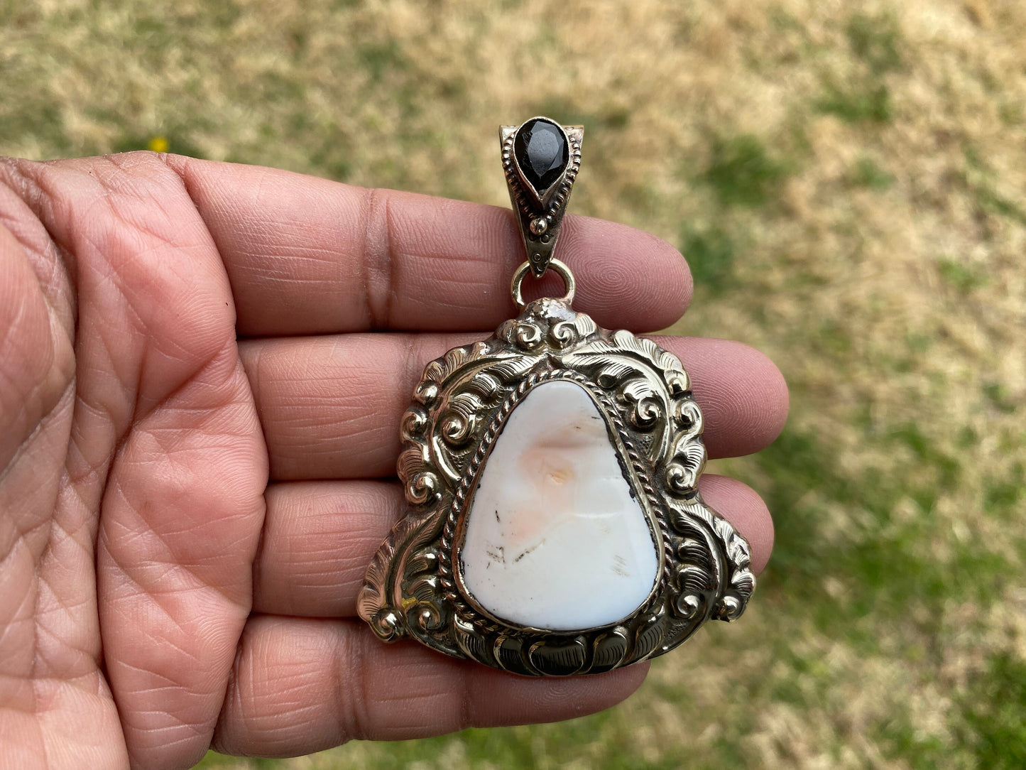 Shell with Black Onyx Gemstone Tibetan Silver Pendant, Tibetan Jewelry, Yoga Jewelry, Bohemian Style, Pendant for Necklace, Ethnic Jewelry