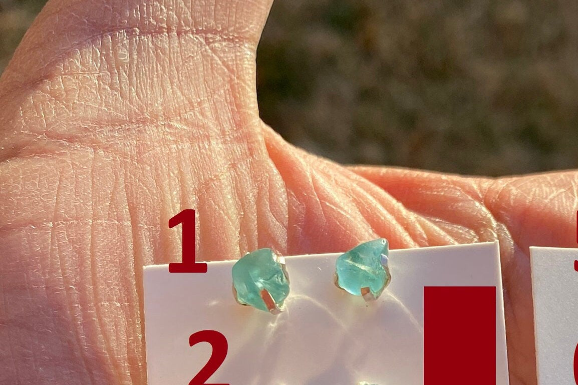 Small Raw Blue Apatite Sterling Silver Stud Earrings, Raw Blue Apatite Earring, Blue Apatite Gemstone, Apatite Crystal, Blue apatite jewelry