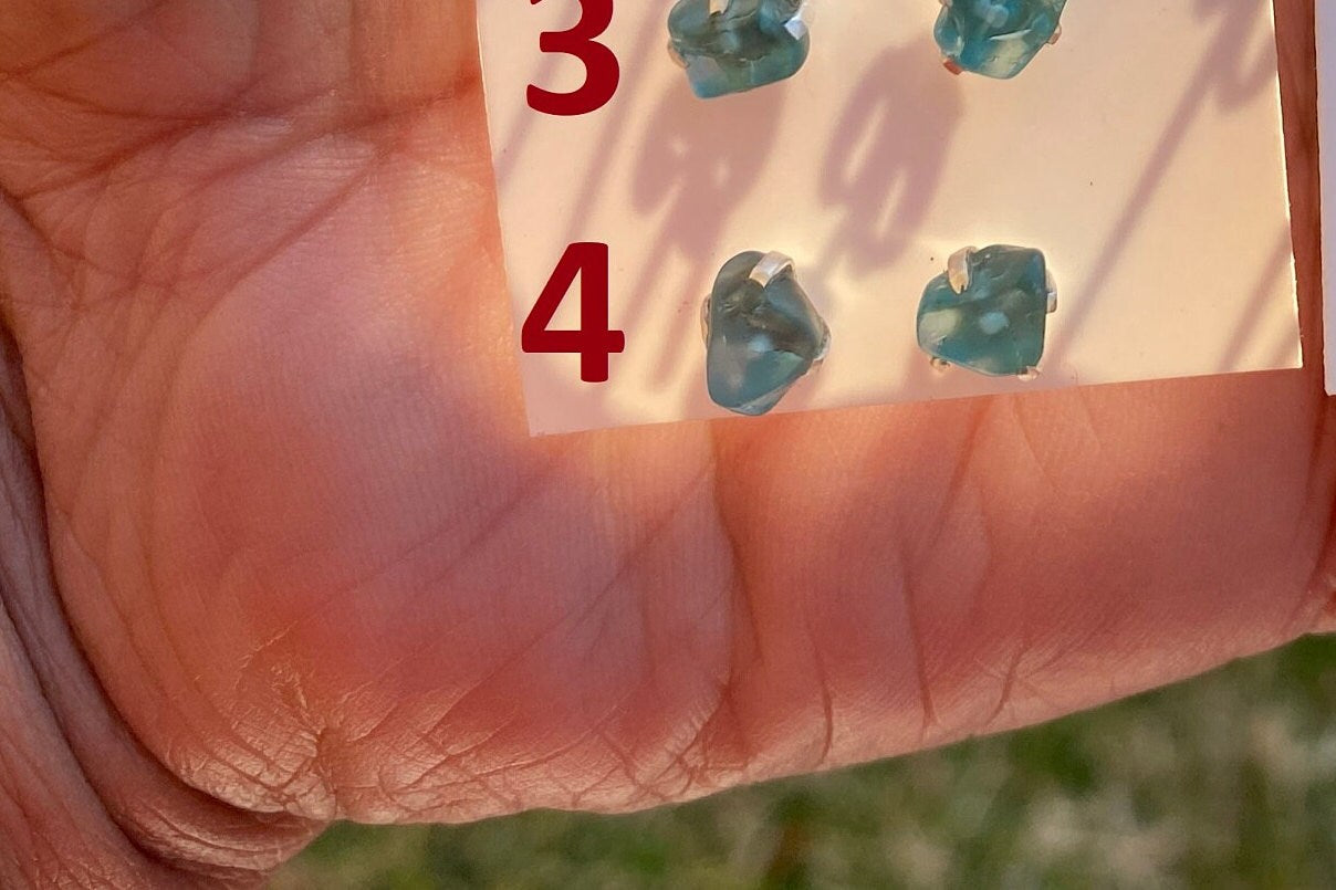 Small Raw Blue Apatite Sterling Silver Stud Earrings, Raw Blue Apatite Earring, Blue Apatite Gemstone, Apatite Crystal, Blue apatite jewelry