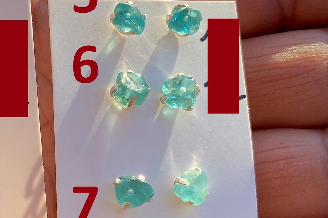 Small Raw Blue Apatite Sterling Silver Stud Earrings, Raw Blue Apatite Earring, Blue Apatite Gemstone, Apatite Crystal, Blue apatite jewelry