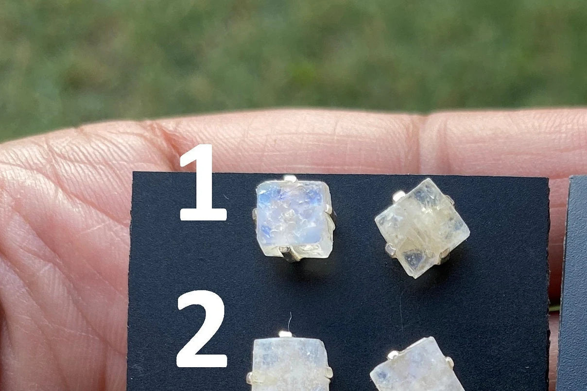 Small Raw Rainbow Moonstone Post Earrings, Sterling Silver Earring, Prong Stud Earring, Rainbow Moonstone Earrings, Crystal Stud, Birthstone