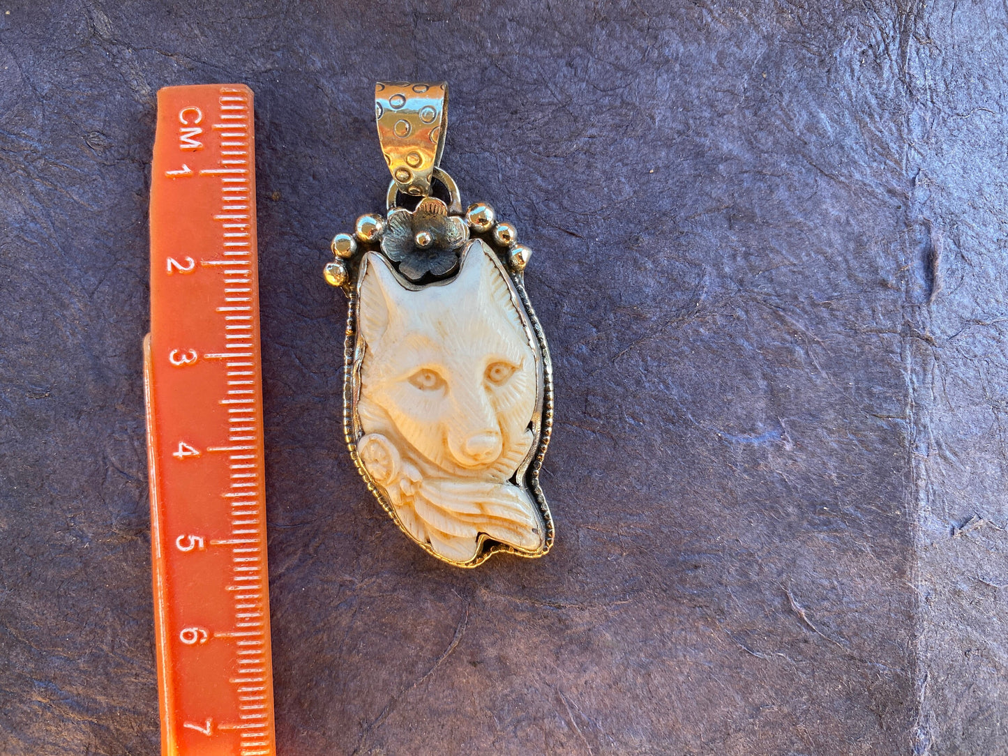 Small Wolf Hand Carved Bone Tibetan Silver Pendant, Wildlife Lovers Jewelry, Best Cute Gift, Animal Designs Pendant for Necklace Jewelry,