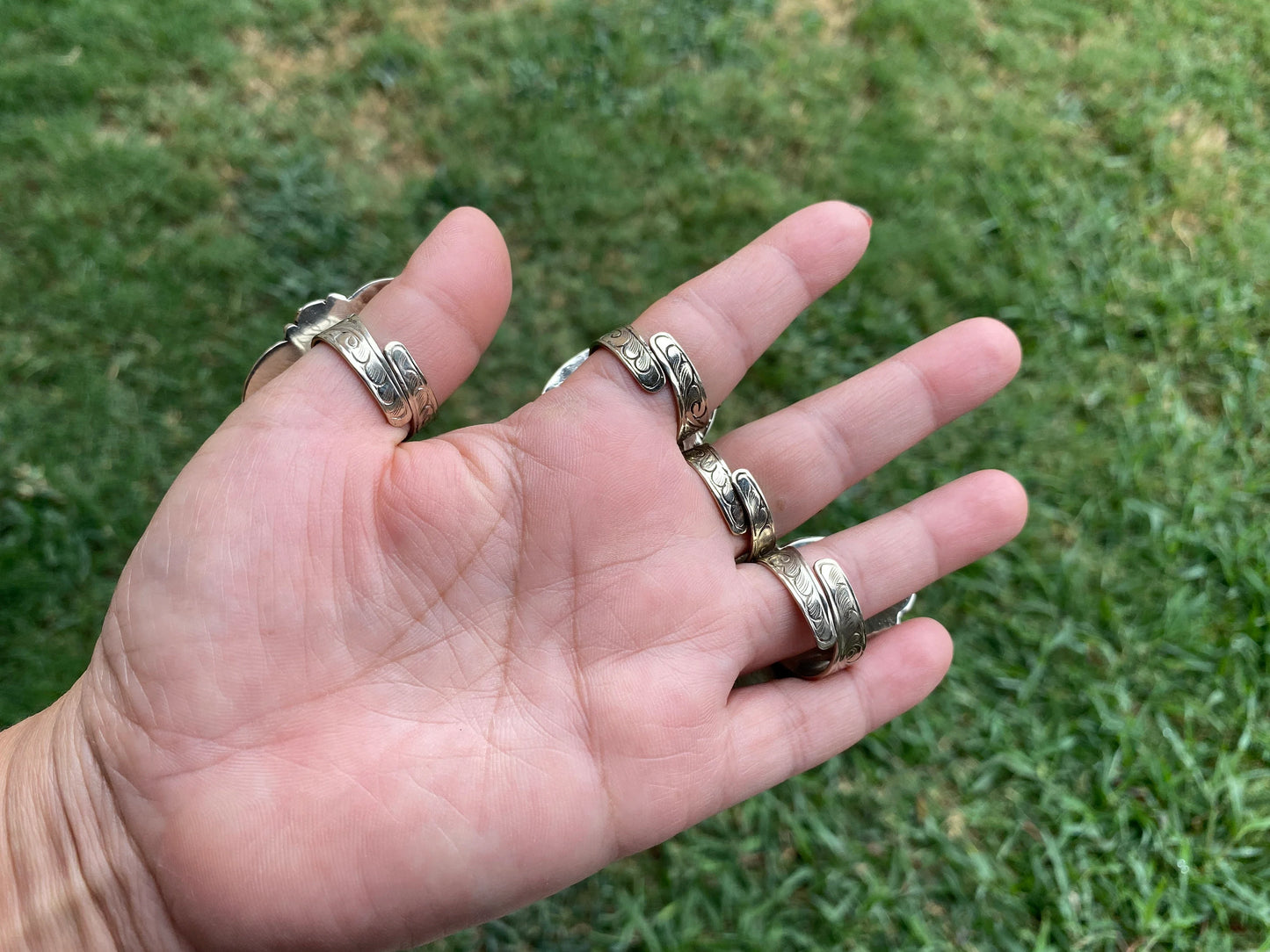 Large Adjustable Natural Spiny Oyster Tibetan Silver Ring, Spiny Oyster Jewelry, Southwest Ring, Statement Ring, Native American Style
