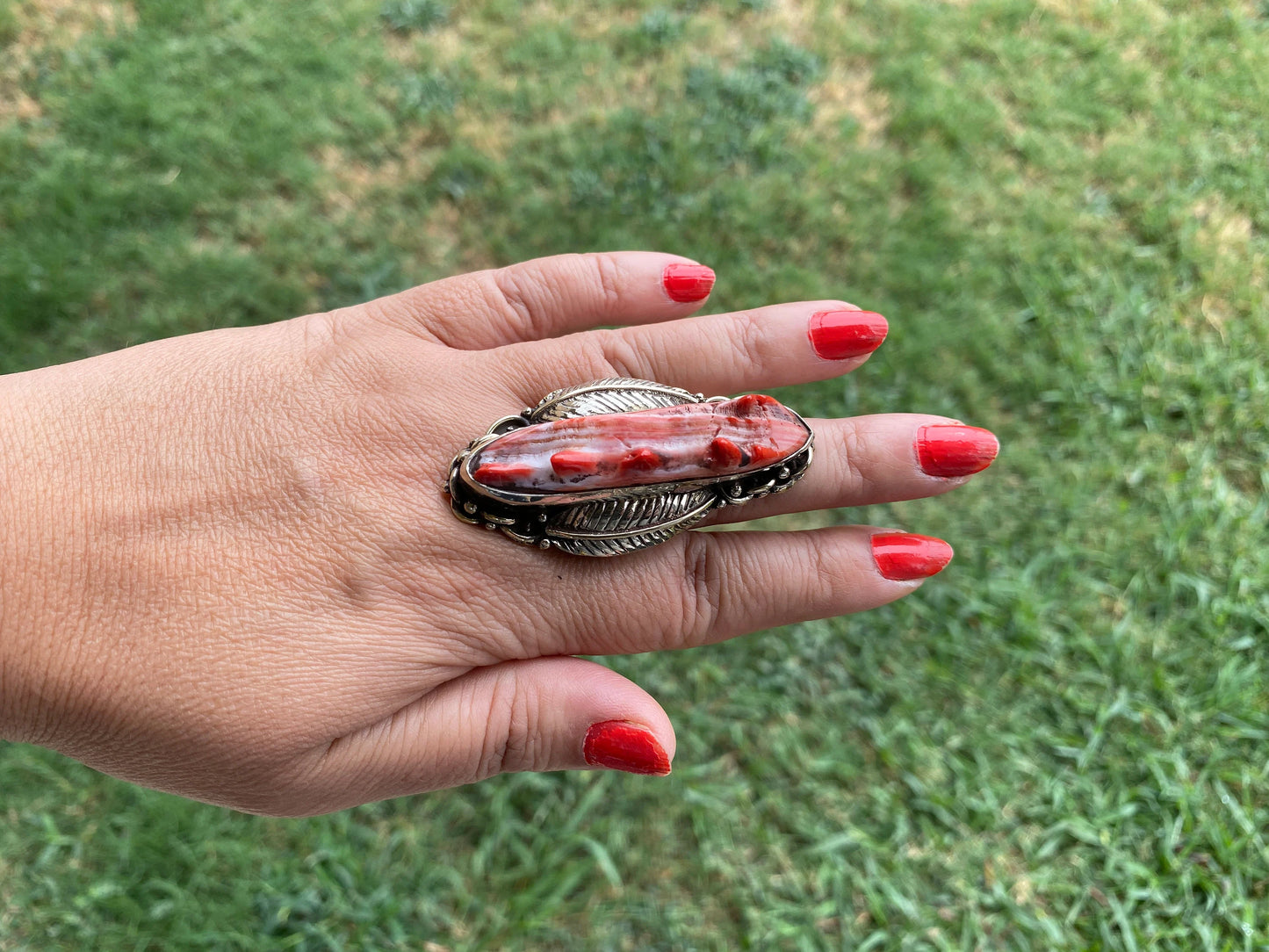 Large Adjustable Natural Spiny Oyster Tibetan Silver Ring, Spiny Oyster Jewelry, Southwest Ring, Statement Ring, Native American Style