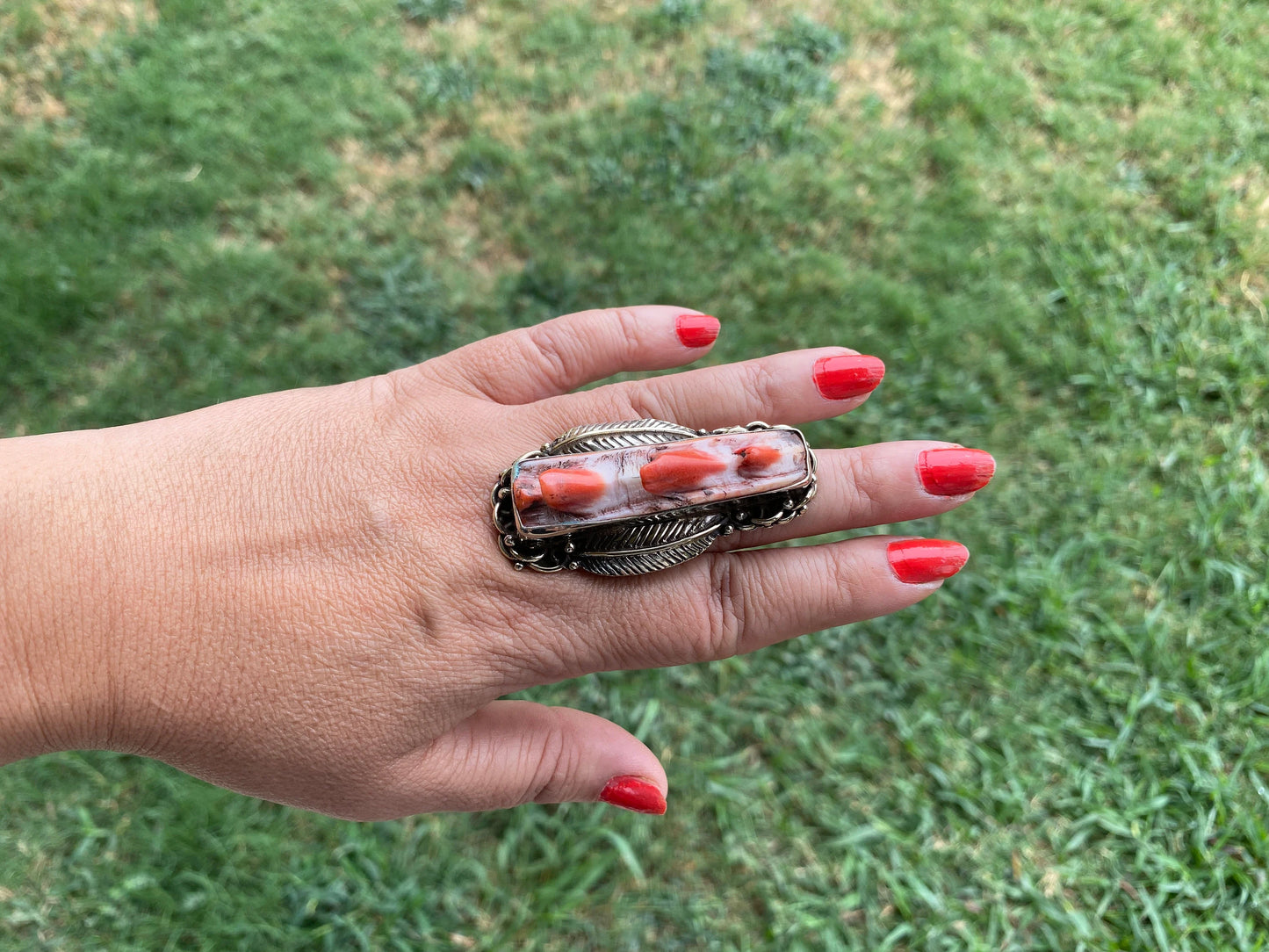 Large Adjustable Natural Spiny Oyster Tibetan Silver Ring, Spiny Oyster Jewelry, Southwest Ring, Statement Ring, Native American Style
