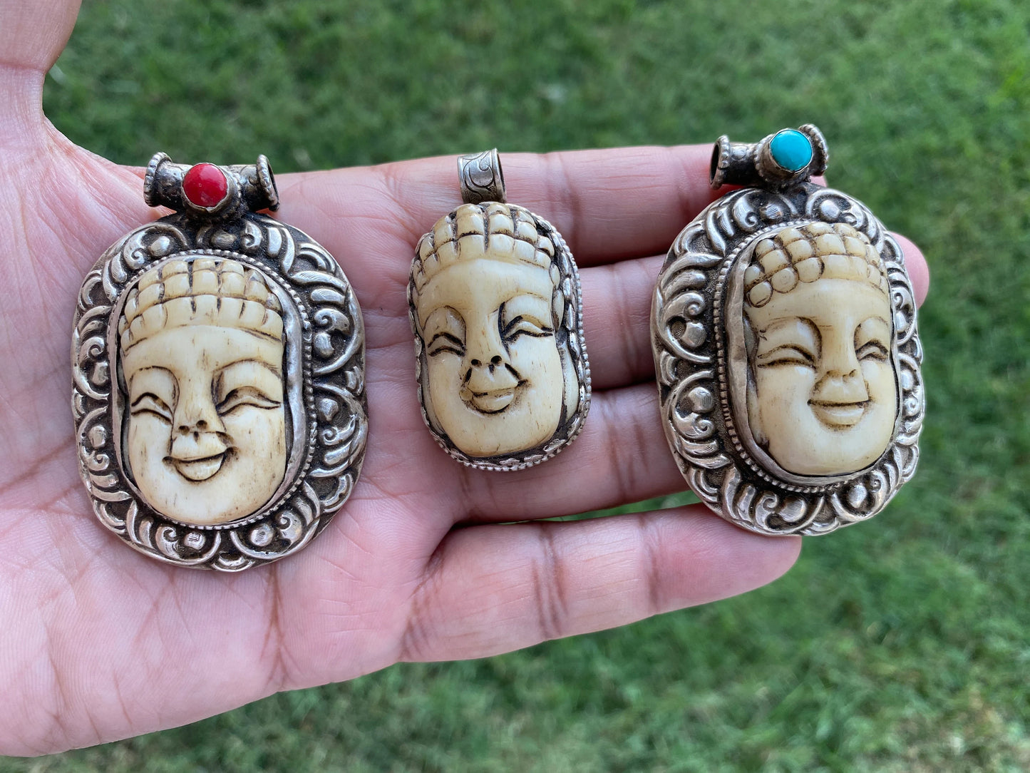 Sterling Silver Buddha Head Pendant,Buffalo Bone Carved Buddha, Tibetan Pendant, Unique Design,Unusual,Ethnic Tribe Jewelry,Jewelry Supplies