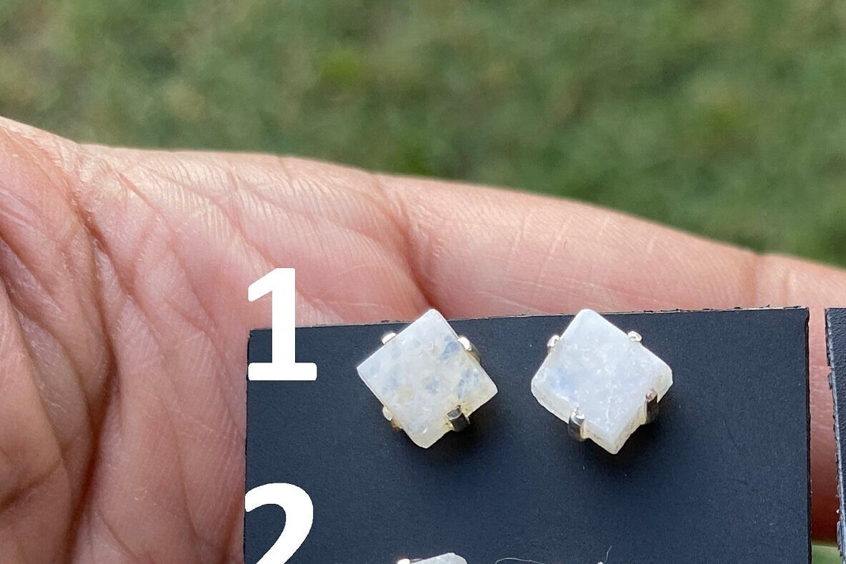 Small Raw Moonstone Post Earrings, Sterling Silver Earrings, Prong Stud Earring, Rainbow Moonstone Earrings, Crystal Studs, June Birthstone,