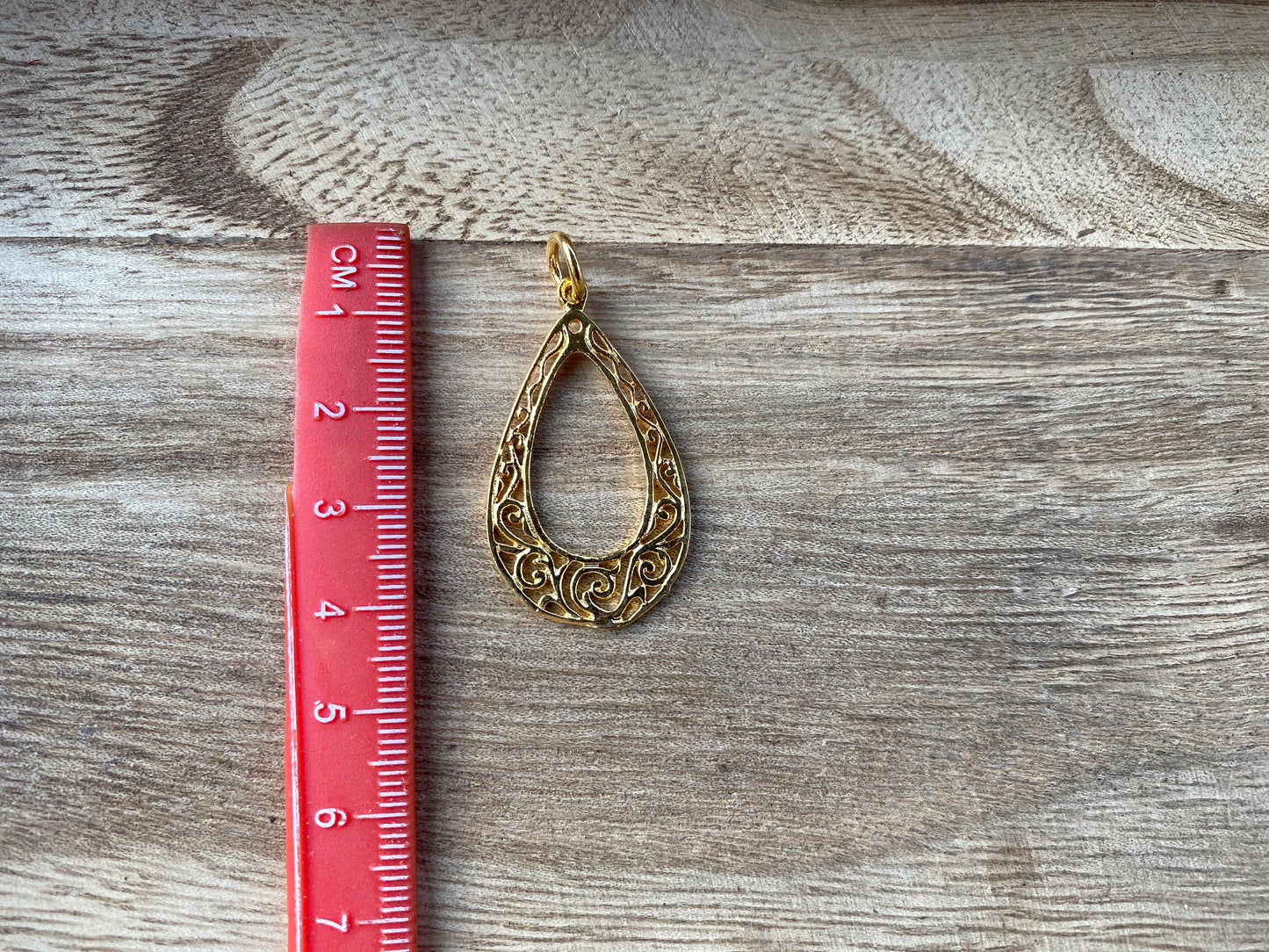 Teardrop Gold Charm,18K Gold Overlay Over Brass,Charms for Earring/Necklace/Bracelets,Bridesmaids Pendant, Jewelry Findings,Jewelry Supplies