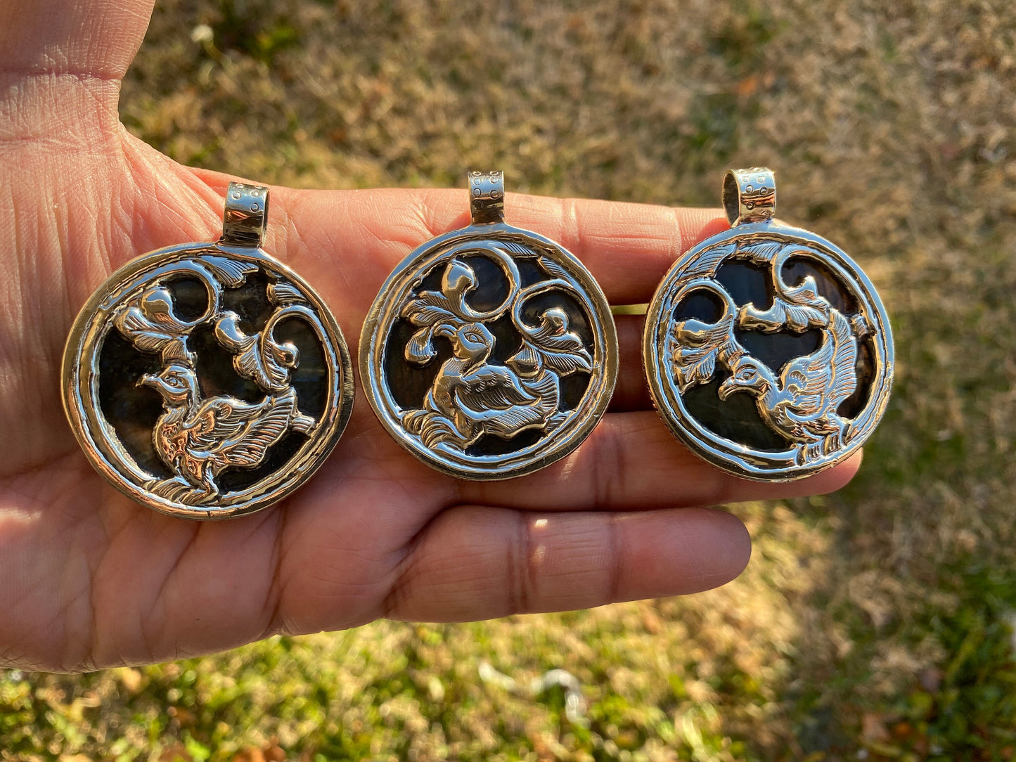 Tiger Hand Carved Labradorite Tibetan Silver Pendant, Tiger Pendant, Labradorite Tiger, Blue Labradorite, Crystal Pendant, Animal Pendant