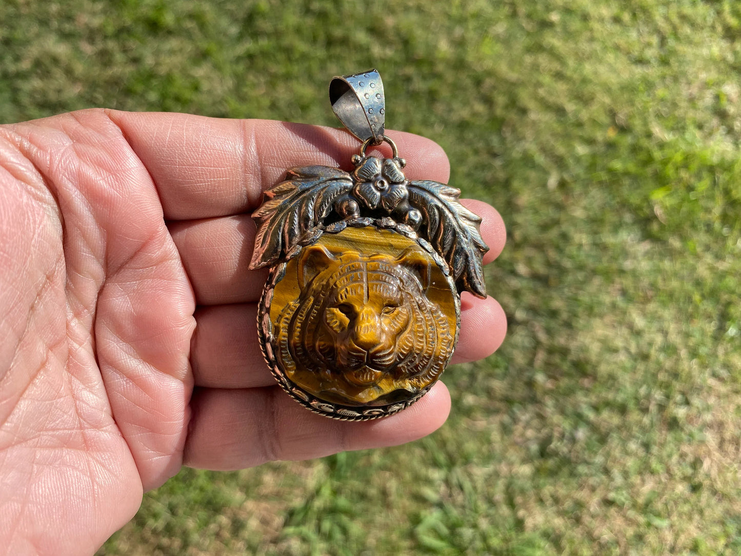 Tiger Head Pendant, Natural Tiger Eye Stone Tibetan Silver Pendant, Tiger Pendant, Wildlife Jewelry, Animal Pendant, Best Gift for Husband