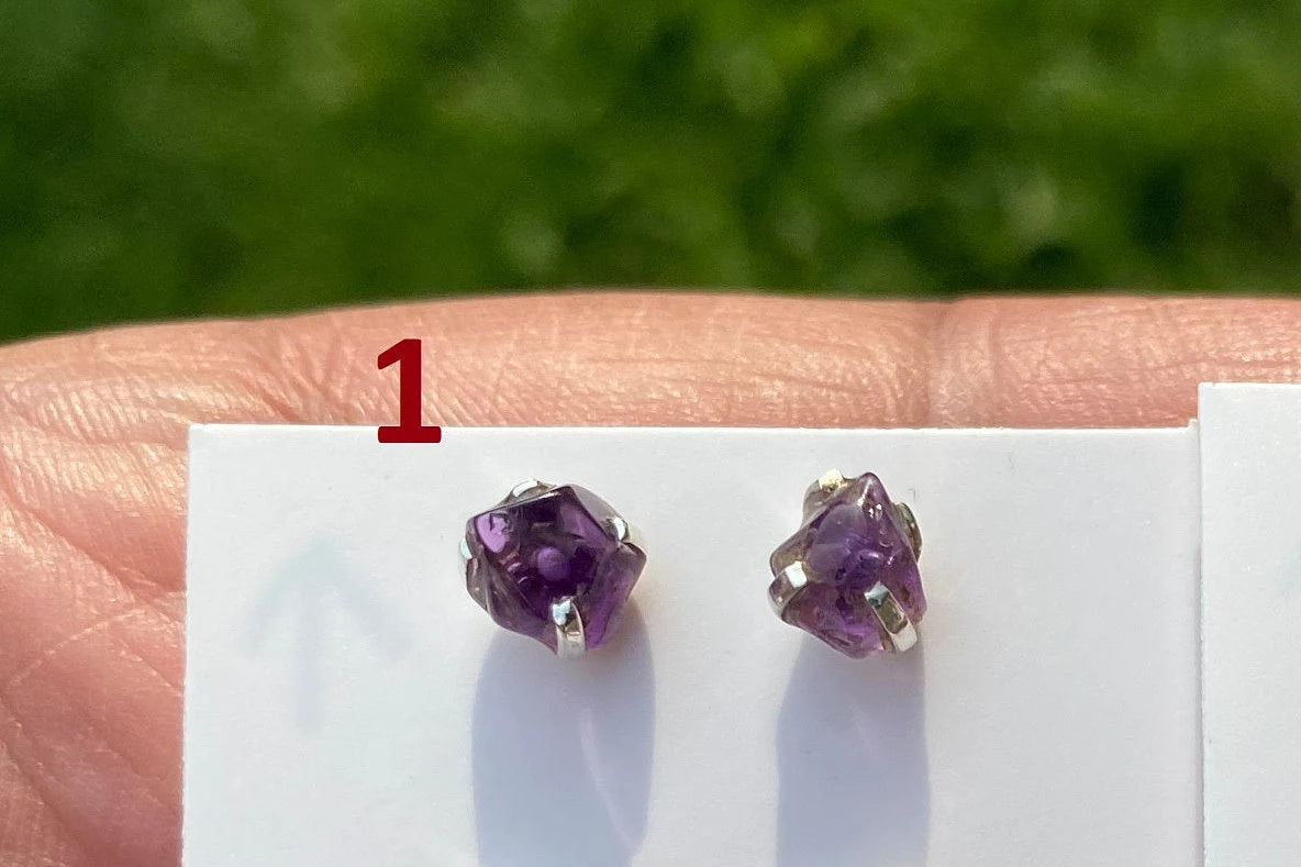 Tiny Raw Amethyst Sterling Silver Earring, Raw Prong Set Stud Earrings, Amethyst Stud Earring, February Birthstone, Small Gemstone Earrings