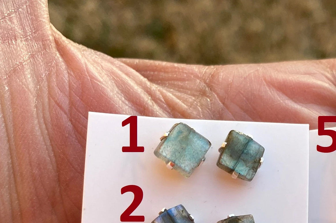 Tiny Raw Natural Labradorite Sterling Silver Stud Earrings, Gemstone Prong Earring, Small Labradorite Stone Earrings, Labradorite Jewelry
