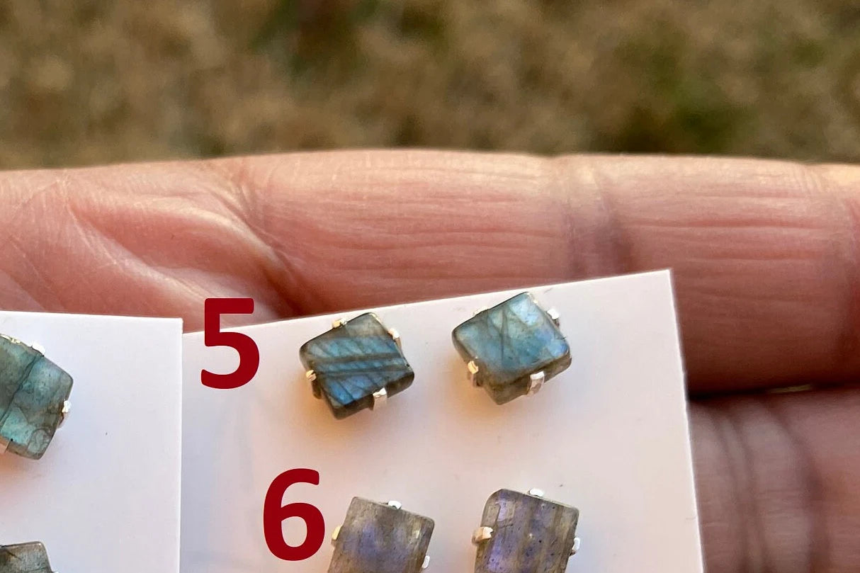 Tiny Raw Natural Labradorite Sterling Silver Stud Earrings, Gemstone Prong Earring, Small Labradorite Stone Earrings, Labradorite Jewelry