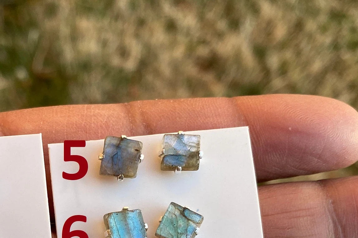 Tiny Raw Natural Labradorite Sterling Silver Stud Earrings, Gemstone Prong Earring, Small Labradorite Stone Earrings, Labradorite Jewelry