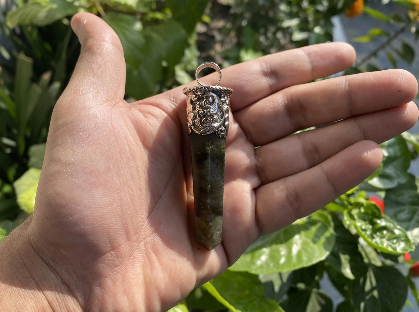 Tibetan Silver Labradorite Pendant | Unisex Artisan Design Jewelry, Natural Stone Pendant, Handmade Unique Gift, Pointed Healing Pendant