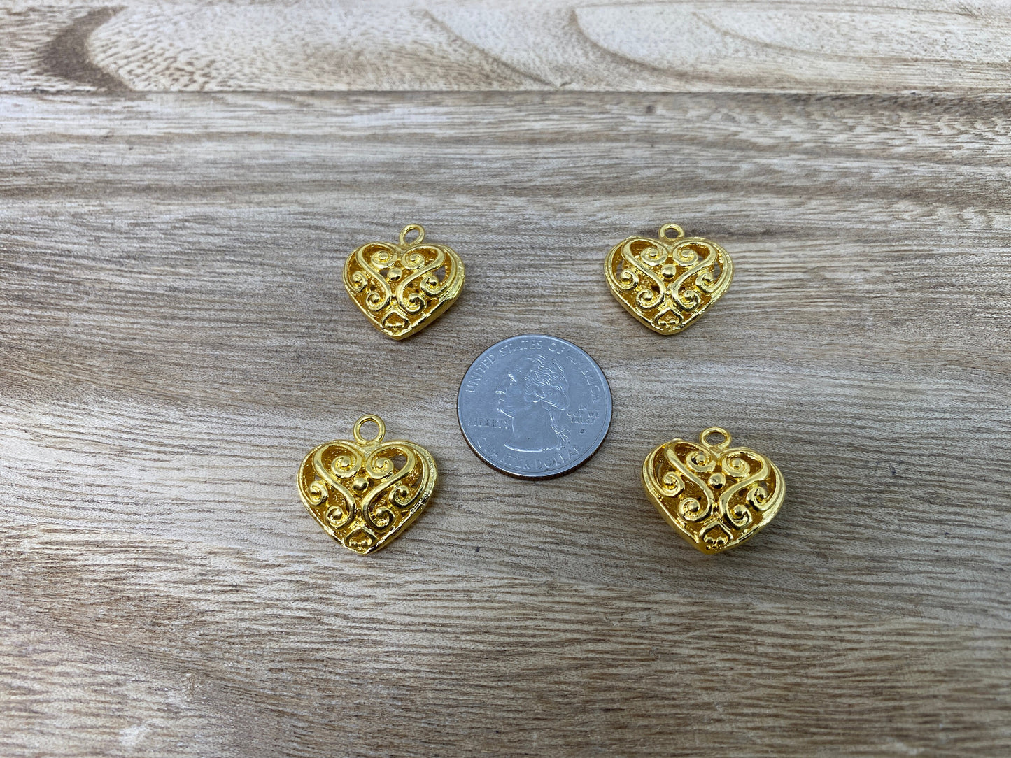 21x20mm, 18k Shiny Gold, Filigree Heart Charms, Gold Heart Charms, Heart Necklace Charms, Bracelet Charms, Gold Plated Finding, Anti Tarnish