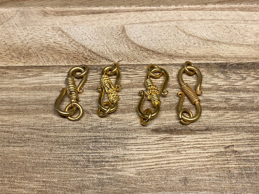 9x24mm 18k Brushed Gold Fish Hook Clasps, Fishing Hook Pendant, Bracelet Connector, Gold Plated Findings, Necklace Connector, Anti Tarnish