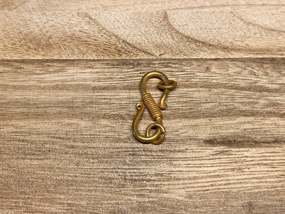 9x24mm 18k Brushed Gold Fish Hook Clasps, Fishing Hook Pendant, Bracelet Connector, Gold Plated Findings, Necklace Connector, Anti Tarnish