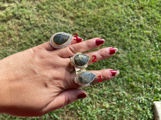 Adjustable Two Tone Ring, Labradorite Gemstone, Gold with Silver Overlay Ring, Statement Ring, Luxury Jewelry, Hammered Ring, Natural Stone