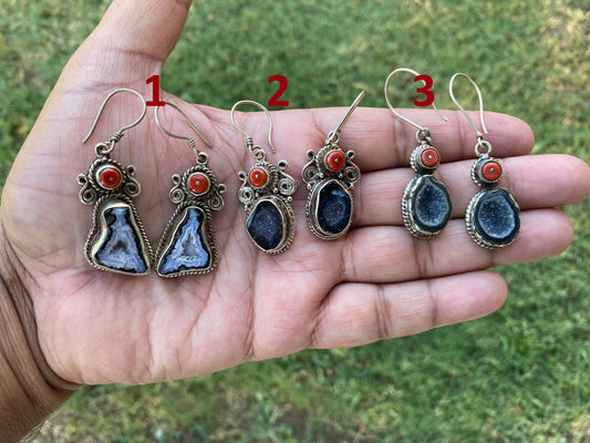 Adorable Druzy Tabasco Geode with Coral Tibetan Silver Earrings, Druzy Geode Jewelry, Dangle Earring, Crystals Earrings, Natural Geode