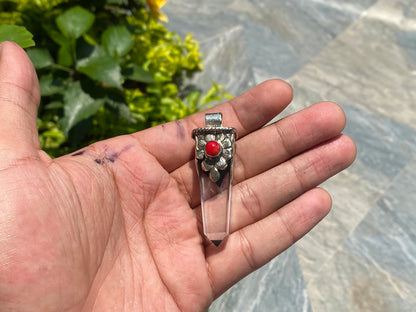 Antique Pointed Pendant: Handcrafted with Coral Adornments, Handmade Pendant, Gift ideas, Unisex Pendant.