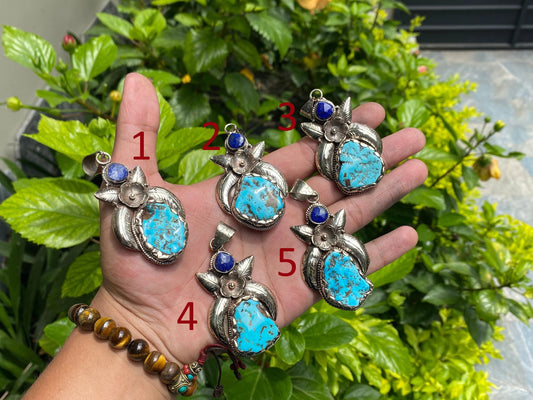 Beautiful Nature Inspired Natural Turquoise Pendant adorned with Raw Lapis Stone & Tibetan Silver, Mother Nature Beauty, Aesthetic Fashion.