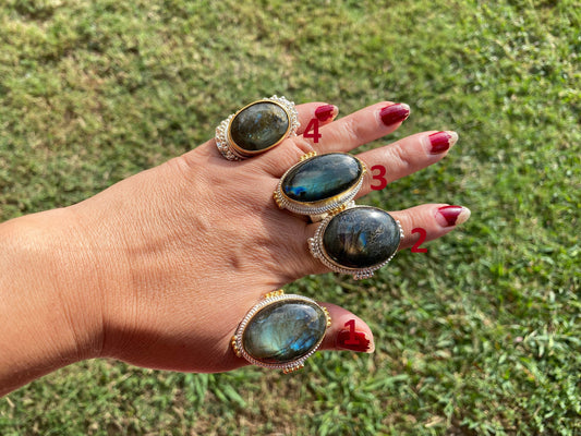Big Adjustable Two Tone Ring, Labradorite Gemstone, Gold and Silver Overlay Ring, Statement Ring, Luxury Jewelry, Hammered Ring, Big Stone