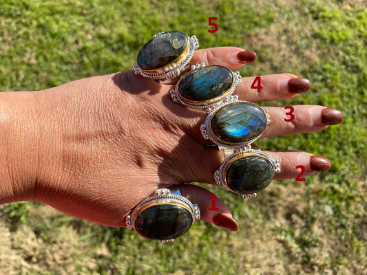 Big Adjustable Two Tone Ring, Labradorite Gemstone, Gold and Silver Overlay Ring, Statement Ring, Bridesmaid Gift, Hammered Ring, Big Stone