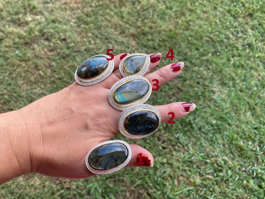 Big Adjustable Two Tone Ring, Labradorite Gemstone,  Gold and Silver Overlay Ring, Statement Ring, Bridesmaid Gift, Hammered Ring, Big Stone