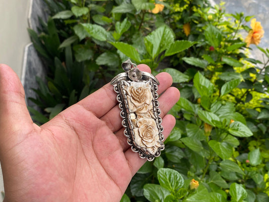 Big Antique pendant with Flower motif on water buffalo Bone, Unique pendant for daily wear, Tibetan silver jewelry, gift for him/her.