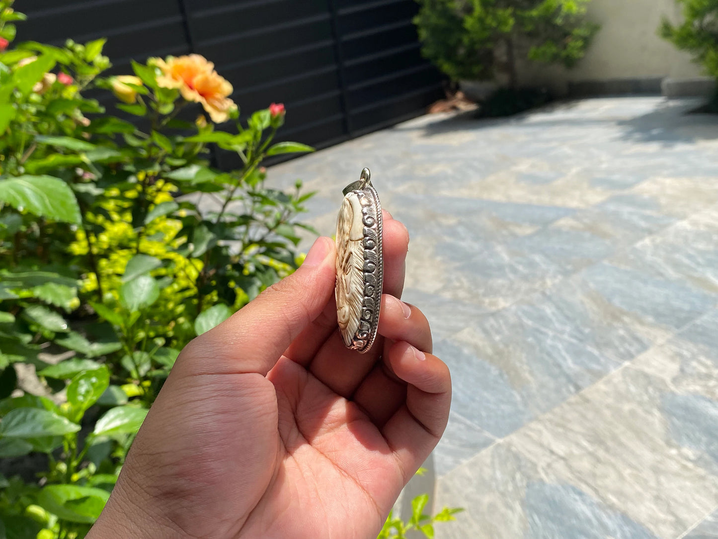 Big Bull Face carved on Buffalo Bone Pendant, Antique buffalo bone Pendant for daily wear, Tibetan Silver Pendant for Fashion, Unique&Unisex