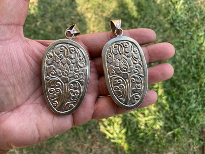 Bone Carved Indian Chief Tibetan Silver Pendant,  Native Inspiration, Cultural Heritage, Tribal Jewelry, Tribal Leader, Heritage Jewelry