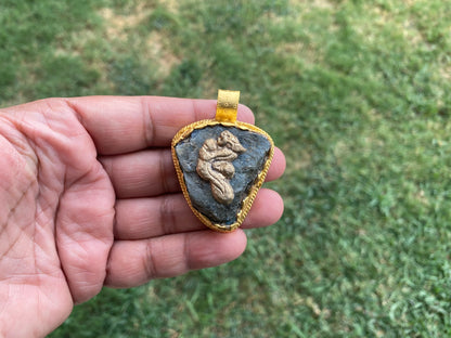 Raw Labradorite Natural Stone Pendant, Brushed Gold Overlay, Statement Piece, Elegant Jewelry, Spiritual Healing Jewelry, Premium Quality