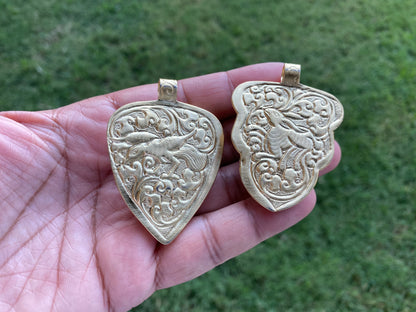 Buddha Head Howlite Turquoise Pendant, 14k Brushed Gold Overlay Over Brass, Ethnic Jewelry, Tibetan Jewelry, Hand carved Meditation Pendant