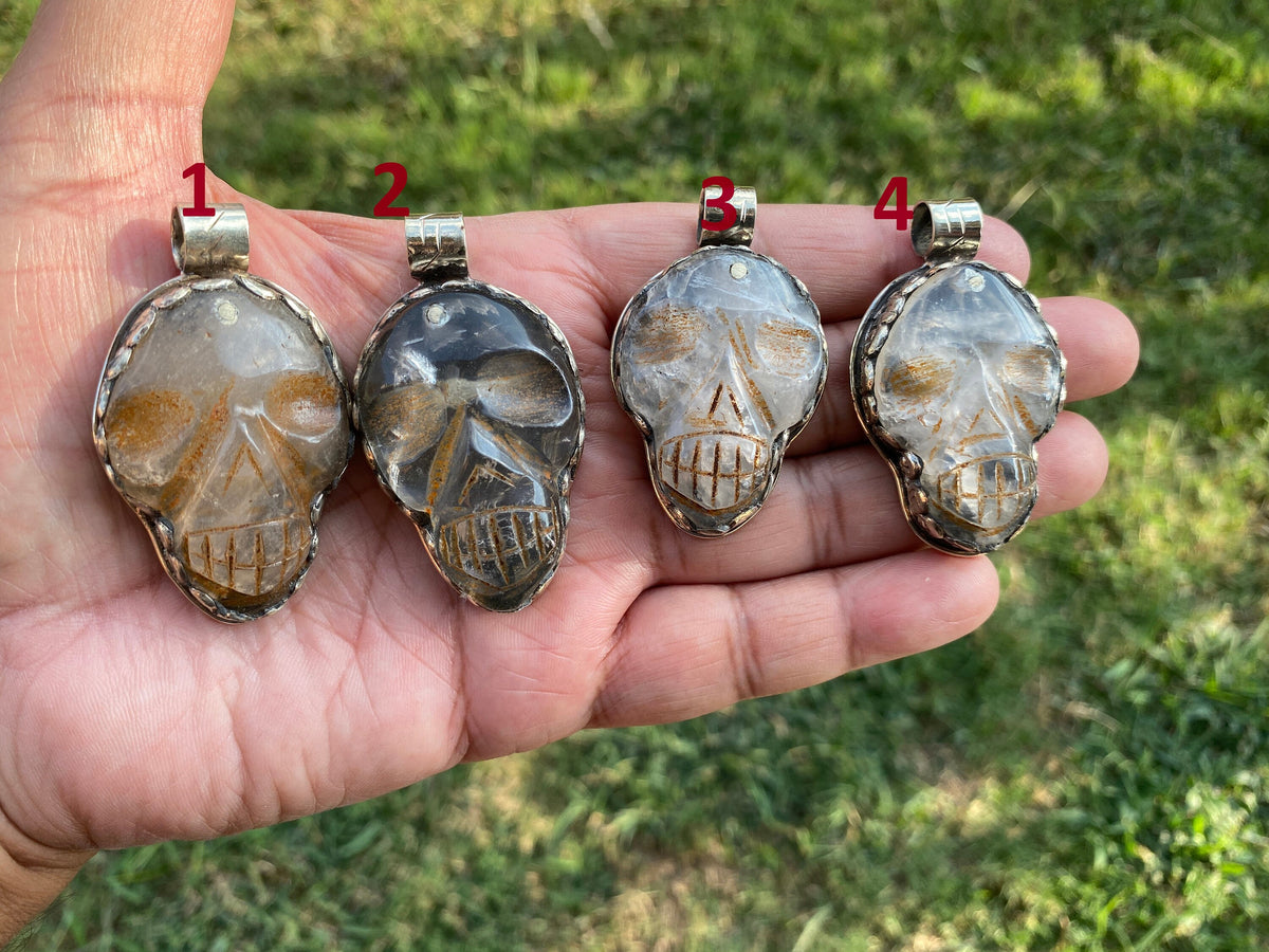 Caved Skull Crystal Pendant, Tibetan Silver, Crystal Pendant, Mystical Jewelry, Spiritual Amulet, Healing Crystal, Gothic, Energy Stone