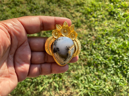 Dendritic Agate Pendants, High Quality Non Tarnish Brushed Gold Overlay, Healing Agate Pendant, Unique Jewelry Design, Elegant Gold Pendant