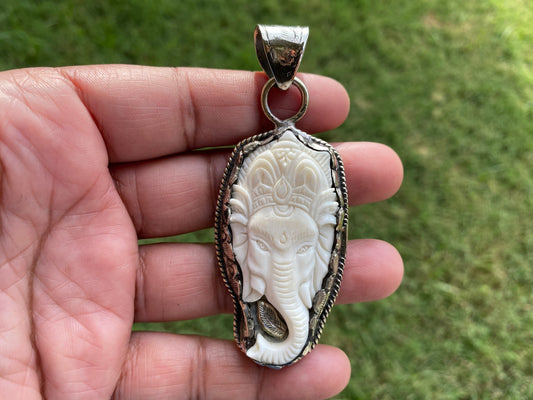 Elephant Head Carved Ganesh Tibetan Silver Pendant, Buffalo Bone, Yoga Pendant, Ethnic Jewelry, Spiritual Pendant, Locket for Men or Women