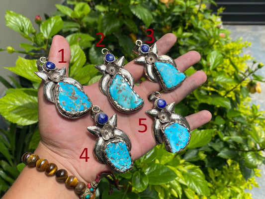 Embrace your love for Nature with our Handmade Turquoise Pendant with Raw Lapis Stone & Tibetan Silver, Unisex Pendant, Daily wear piece.