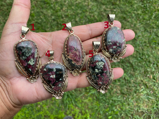 Eudialyte Natural Stone Tibetan Silver Pendant, Unique Gemstone Pendant, Cosmic Energy Stone, Metaphysical Gemstone, Nature-Inspired Pendant