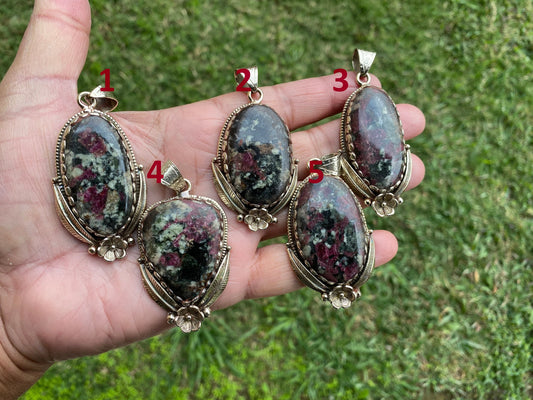Eudialyte Natural Stone Tibetan Silver Pendant, Unique Gemstone Pendant, Cosmic Energy Stone, Metaphysical Gemstone, Nature-Inspired Pendant