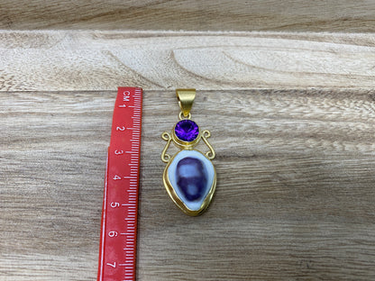 Faceted Amethyst & Seashell Conch Pendant, 14K Matte Gold, Small Gemstone Pendant, Necklace Pendant, Natural Stone Pendant, Nepal Himalayan