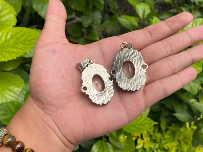 Floral designed Drop Pendant for daily wear, Aesthetic pendant for daily wear, Natural Gemstone pendant, Tibetan Silver Details, Unique gift
