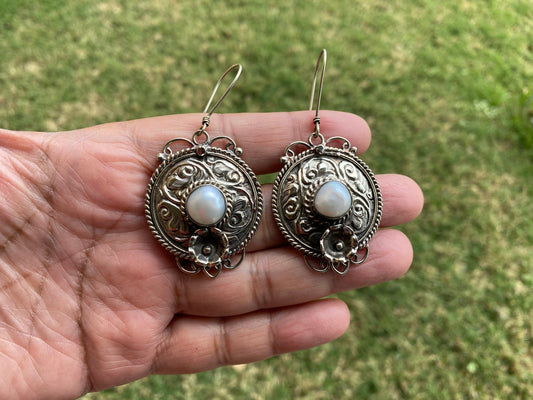 Freshwater Pearl Earrings, Tibetan Silver, Birthstone Earrings, Birthday Gift for Girlfriend, Handmade Dangle Earrings, Gemstone Earrings