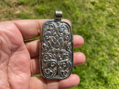Ganesh Carved Bone Tibetan Silver Pendant, Buffalo Bone, Yoga Pendant, Ethnic Jewelry, Tribal, Spiritual Pendant, Pendant for Men or Women
