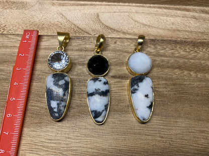 Gemstone Nepal Small Pendant, Zebra Jasper with Faceted White Topaz/Black Onyx/White Chalcedony Agate, Natural Stone, 14K Matte Gold Overlay