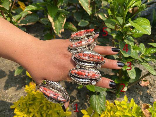 Adjustable spiny orange oyster ring, Tibetan Silver Ring, Handmade Ring, Hammered Ring, Hippie Ring.