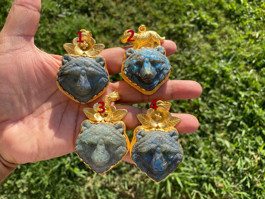 Hand Carved Bear Labradorite Gold Overlay Pendant, Bear Head Pendant, Animal Pendant, Wild life Inspired, Unique Craftsmanship, Nature Motif