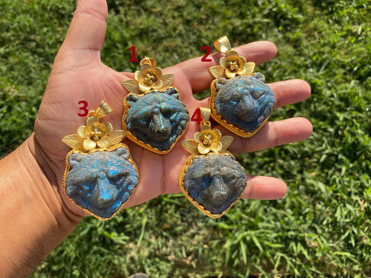 Hand Carved Bear Labradorite Gold Overlay Pendant, Bear Head Pendant, Animal Pendant, Wild life Inspired, Unique Craftsmanship, Nature Motif